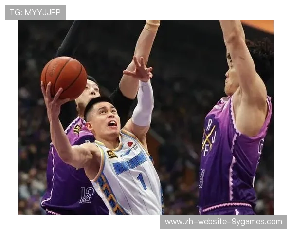 CBA禁区争抢与包夹训练营:点燃你的篮球战魂,成就防守大师 CBA禁区争抢与包夹训练营:点燃你的篮球战魂,成就防守大师