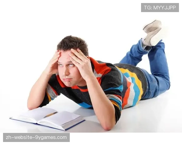 倒打一耙?教资考试女生占男厕事件真相调查